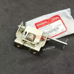 Chốt dưới, pass gài cốp khóa bướm yên xe DREAM zin chính hãng 77230-GN5-730