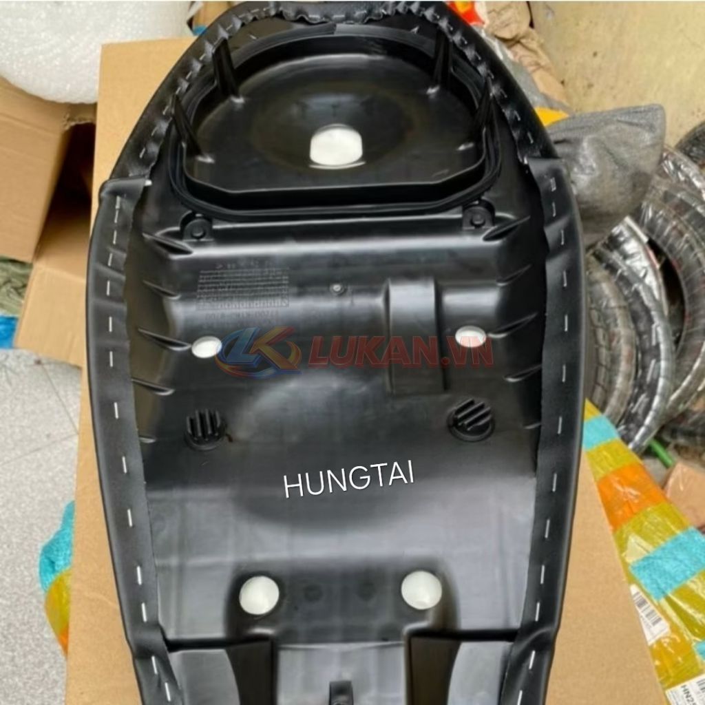Yên ngồi xe FUTURE NEO GT 125 zin chính hãng Honda - Ảnh 2