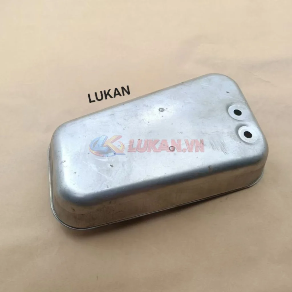 Nắp ốp cốp đồng xe CL chưa sơn