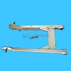 Càng gắp, gấp bánh sau WAVE S110, RS, RSX... Bạc VD168
