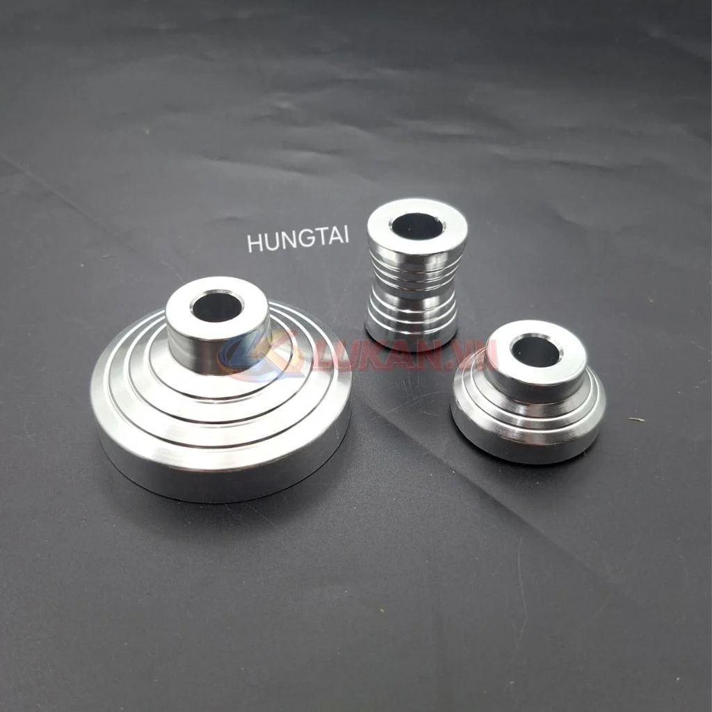 Chụp cóc nhông, canh đùm bánh trước CNC WAVE A, RS, S100, FUTURE NEO 125....