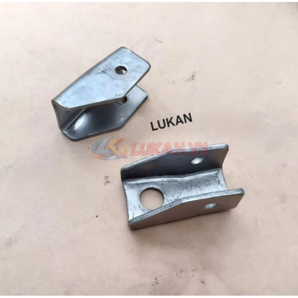 1 Pass chữ U gắp, gấp gác chân sau xe DREAM Thái, CUB.....