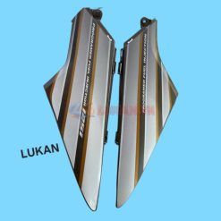Cặp nhựa ốp cốp bụng dưới xe FUTURE NEO 125.... Xám tem bạc zin