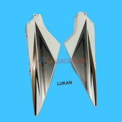 Cặp nhựa ốp bụng, cốp dưới xe FUTURE NEO 125.... Trắng zin chính hãng